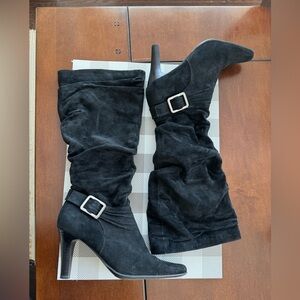 Suede buckled boot with stiletto heel - size 7